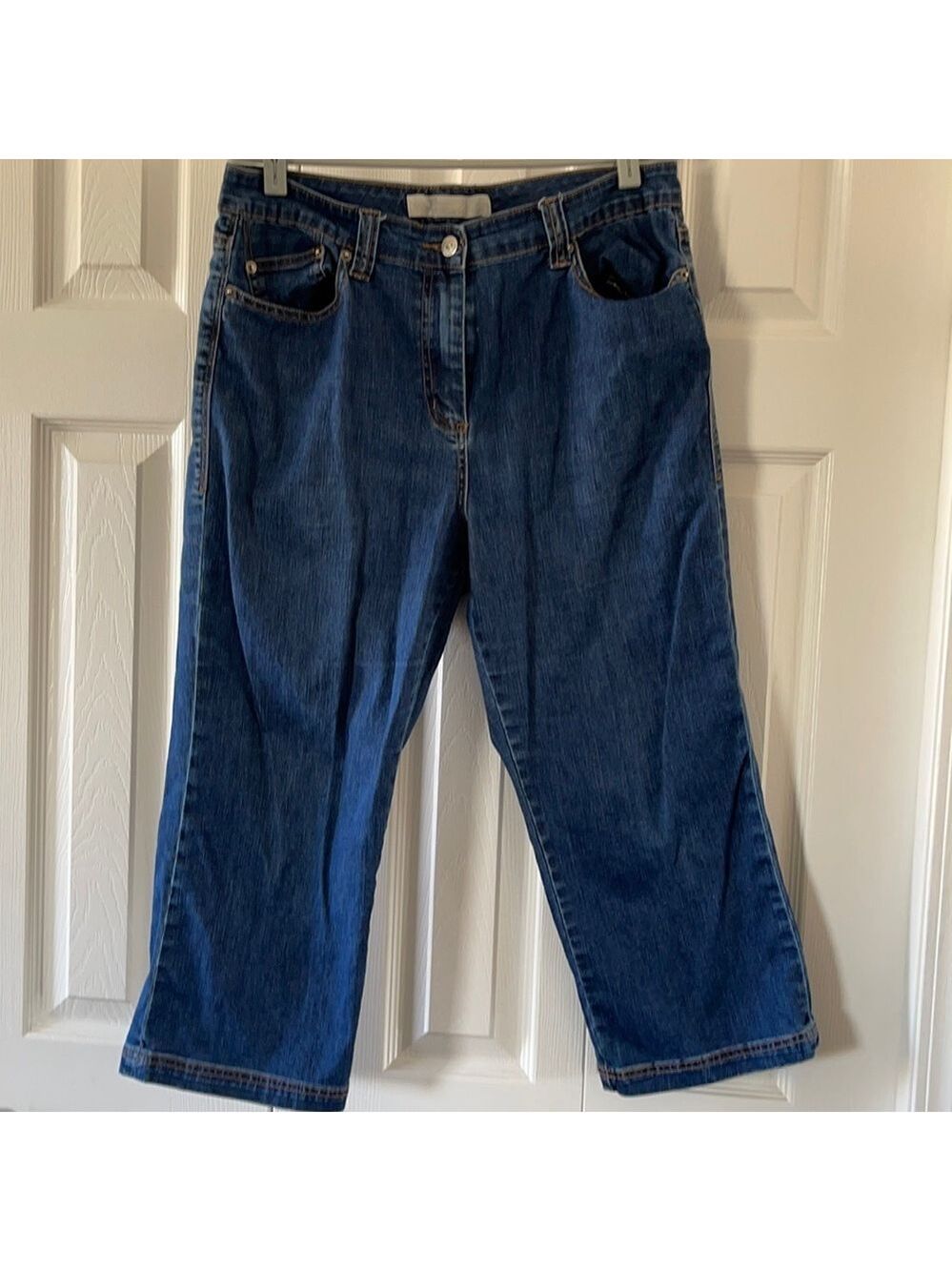Denver Hayes capris size 12/22 🥰🥰